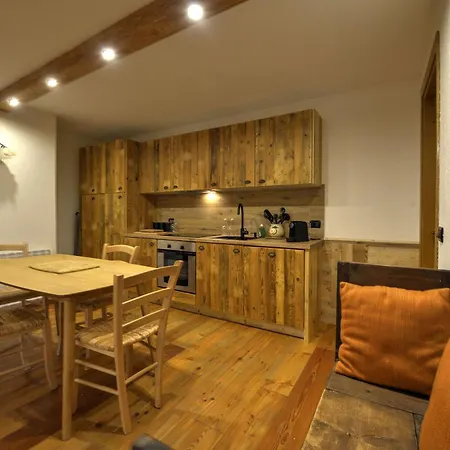 Bois Du Mont Blanc Apartamento Courmayeur